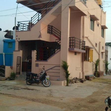 Druva Homestay Hampi Luaran gambar